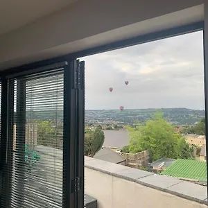 Entire With 2 Car Parking.stunning Views , Bath United Kingdom